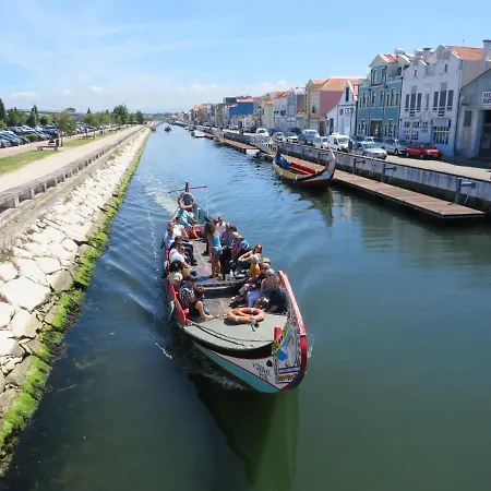 Vandrarhem Aveiro Beach Hotel