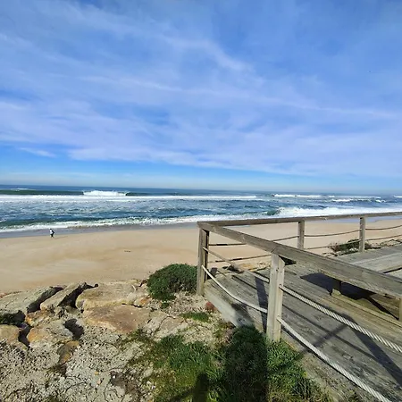 Hostal Aveiro Beach Hotel